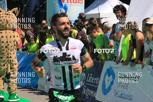 Buy your photos of the eventMeia Maratona Guimares 2016 on Fotop