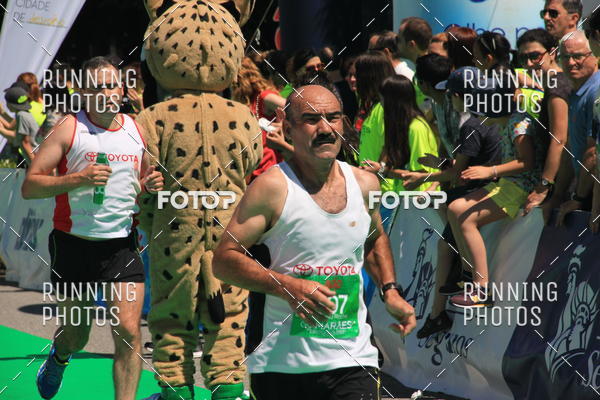 Buy your photos of the eventMeia Maratona Guimares 2016 on Fotop