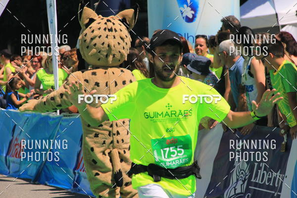 Buy your photos of the eventMeia Maratona Guimares 2016 on Fotop
