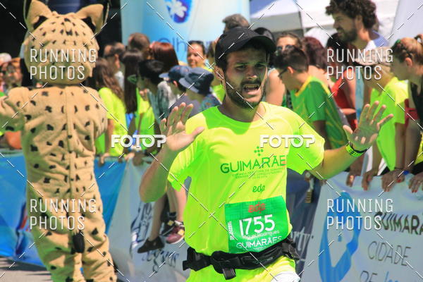 Buy your photos of the eventMeia Maratona Guimares 2016 on Fotop
