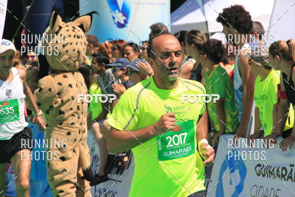 Buy your photos of the eventMeia Maratona Guimares 2016 on Fotop