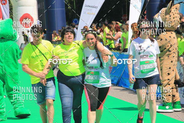 Buy your photos of the eventMeia Maratona Guimares 2016 on Fotop