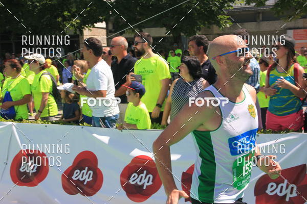 Buy your photos of the eventMeia Maratona Guimares 2016 on Fotop