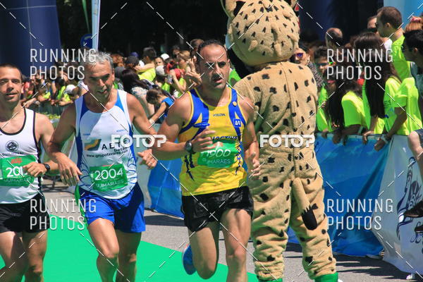 Buy your photos of the eventMeia Maratona Guimares 2016 on Fotop