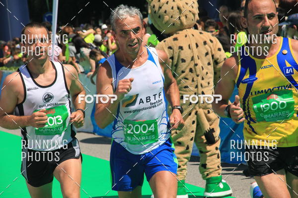 Buy your photos of the eventMeia Maratona Guimares 2016 on Fotop