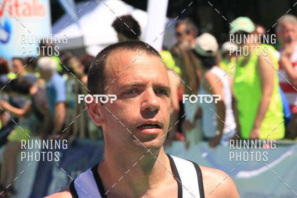 Buy your photos of the eventMeia Maratona Guimares 2016 on Fotop