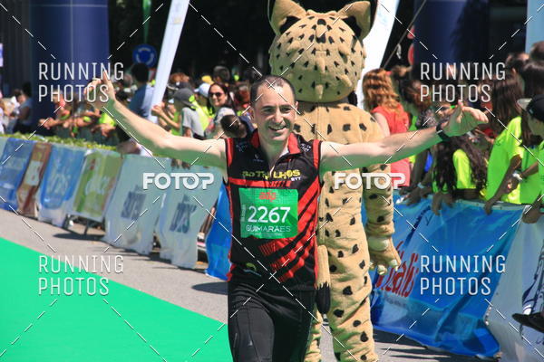 Buy your photos of the eventMeia Maratona Guimares 2016 on Fotop