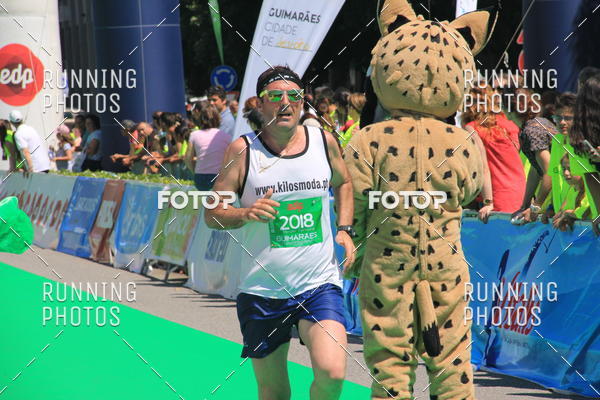 Buy your photos of the eventMeia Maratona Guimares 2016 on Fotop