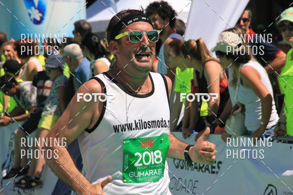 Buy your photos of the eventMeia Maratona Guimares 2016 on Fotop