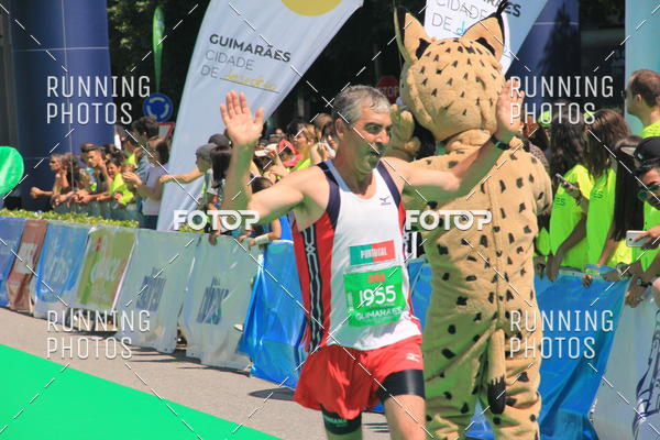 Buy your photos of the eventMeia Maratona Guimares 2016 on Fotop
