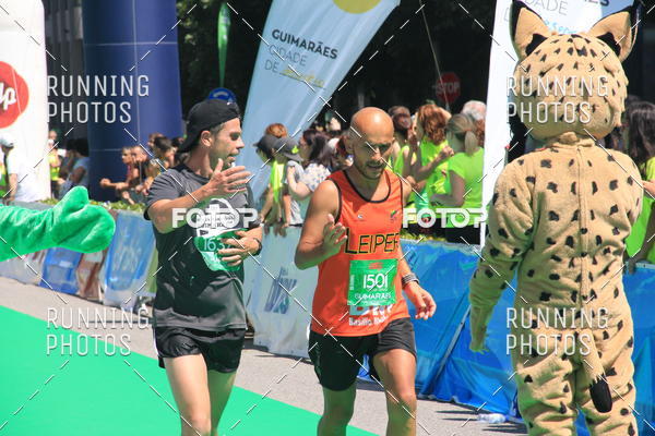 Buy your photos of the eventMeia Maratona Guimares 2016 on Fotop