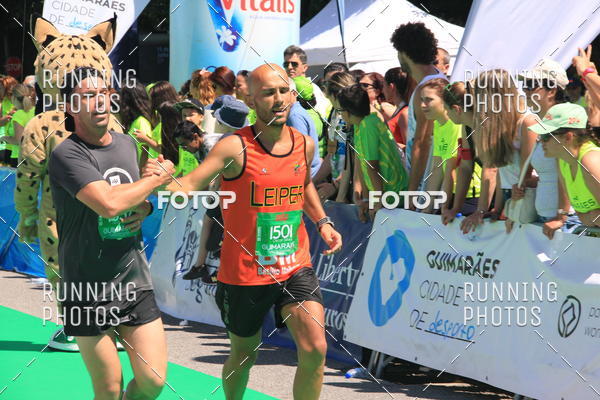 Buy your photos of the eventMeia Maratona Guimares 2016 on Fotop