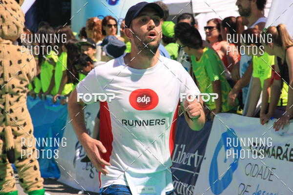 Buy your photos of the eventMeia Maratona Guimares 2016 on Fotop