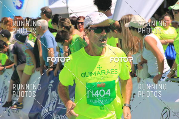 Buy your photos of the eventMeia Maratona Guimares 2016 on Fotop