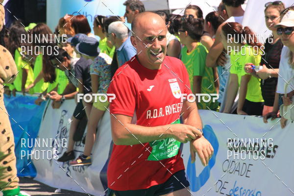 Buy your photos of the eventMeia Maratona Guimares 2016 on Fotop