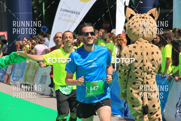 Buy your photos of the eventMeia Maratona Guimares 2016 on Fotop