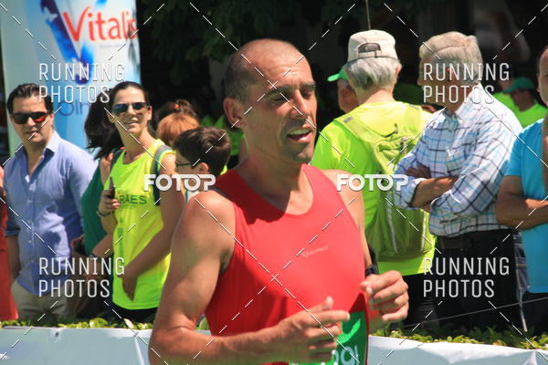Buy your photos of the eventMeia Maratona Guimares 2016 on Fotop