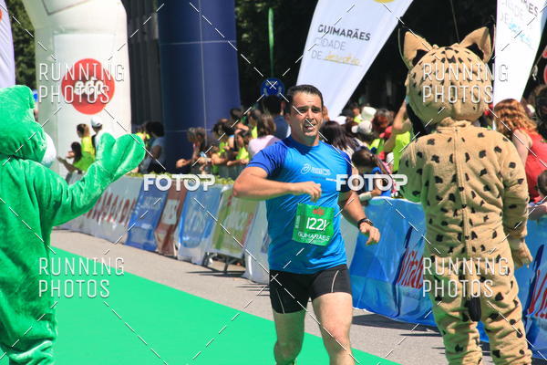 Buy your photos of the eventMeia Maratona Guimares 2016 on Fotop