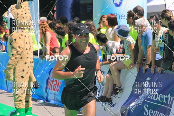 Buy your photos of the eventMeia Maratona Guimares 2016 on Fotop