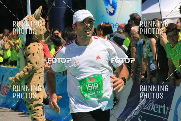 Buy your photos of the eventMeia Maratona Guimares 2016 on Fotop