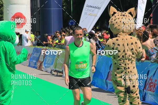 Buy your photos of the eventMeia Maratona Guimares 2016 on Fotop