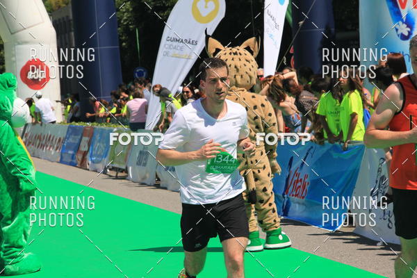 Buy your photos of the eventMeia Maratona Guimares 2016 on Fotop