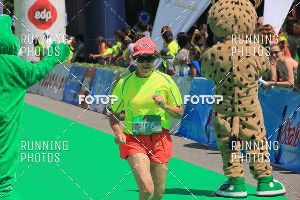 Buy your photos of the eventMeia Maratona Guimares 2016 on Fotop