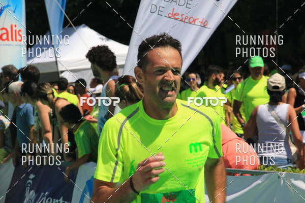 Buy your photos of the eventMeia Maratona Guimares 2016 on Fotop