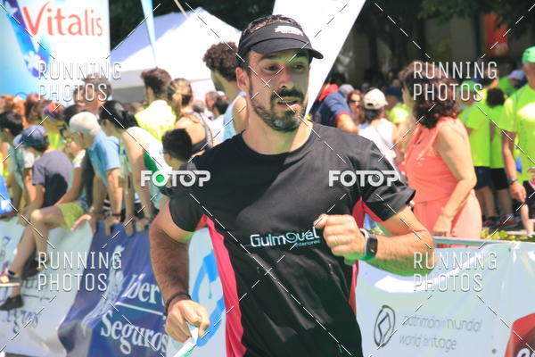 Buy your photos of the eventMeia Maratona Guimares 2016 on Fotop