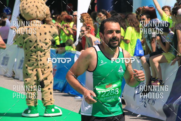 Buy your photos of the eventMeia Maratona Guimares 2016 on Fotop