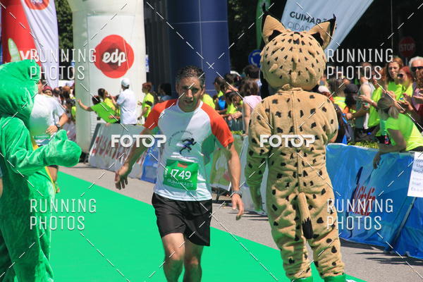 Buy your photos of the eventMeia Maratona Guimares 2016 on Fotop
