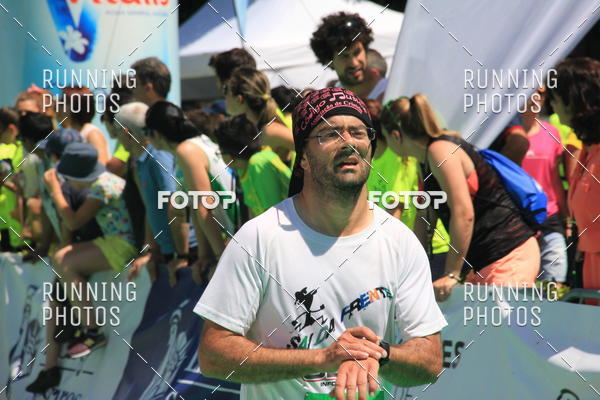 Buy your photos of the eventMeia Maratona Guimares 2016 on Fotop