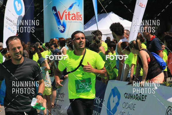 Buy your photos of the eventMeia Maratona Guimares 2016 on Fotop