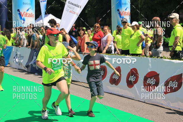 Buy your photos of the eventMeia Maratona Guimares 2016 on Fotop