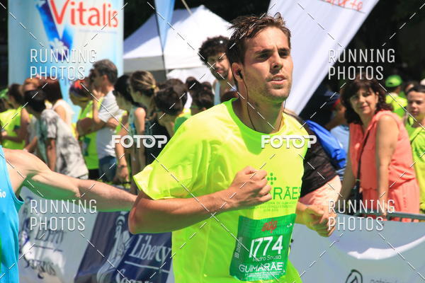 Buy your photos of the eventMeia Maratona Guimares 2016 on Fotop