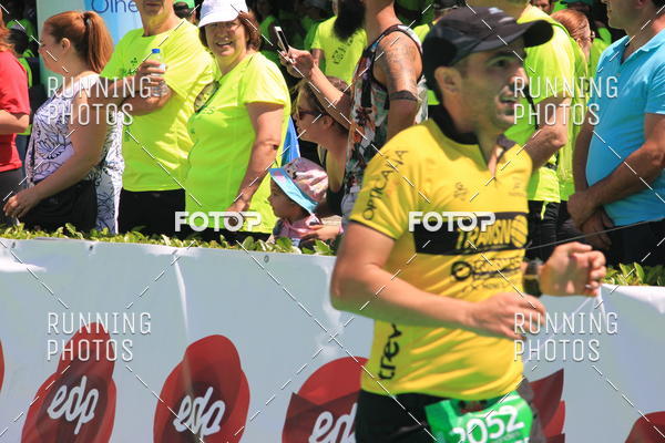 Buy your photos of the eventMeia Maratona Guimares 2016 on Fotop