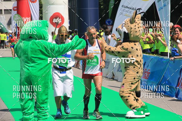Buy your photos of the eventMeia Maratona Guimares 2016 on Fotop