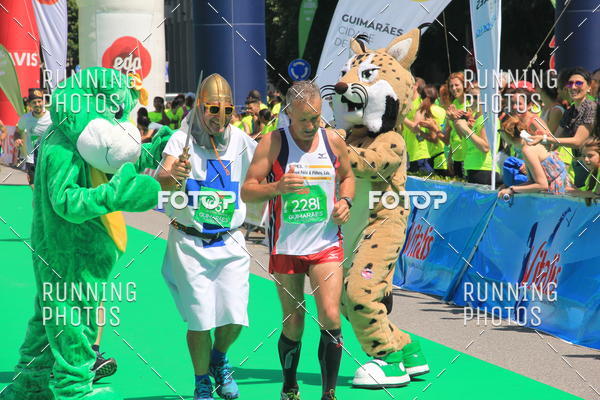 Buy your photos of the eventMeia Maratona Guimares 2016 on Fotop
