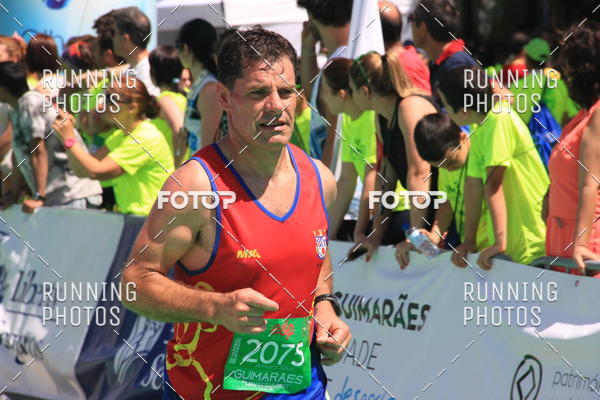 Buy your photos of the eventMeia Maratona Guimares 2016 on Fotop