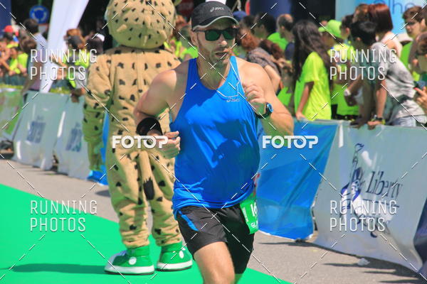 Buy your photos of the eventMeia Maratona Guimares 2016 on Fotop