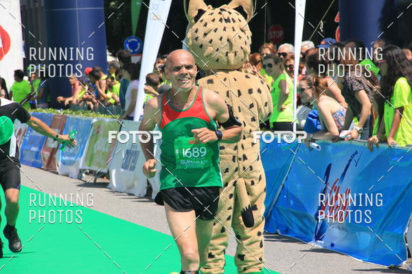 Buy your photos of the eventMeia Maratona Guimares 2016 on Fotop