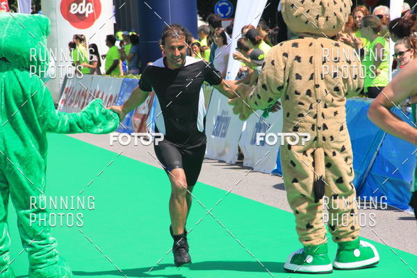 Buy your photos of the eventMeia Maratona Guimares 2016 on Fotop