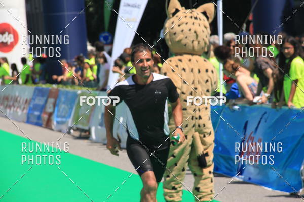 Buy your photos of the eventMeia Maratona Guimares 2016 on Fotop