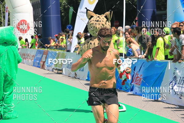 Buy your photos of the eventMeia Maratona Guimares 2016 on Fotop