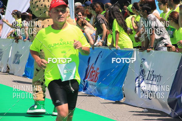 Buy your photos of the eventMeia Maratona Guimares 2016 on Fotop