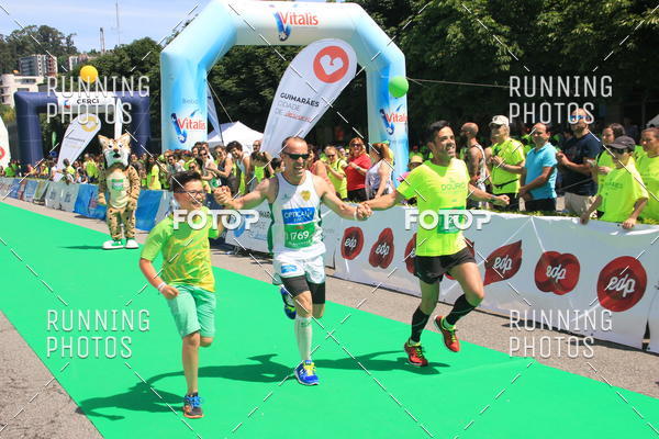 Buy your photos of the eventMeia Maratona Guimares 2016 on Fotop
