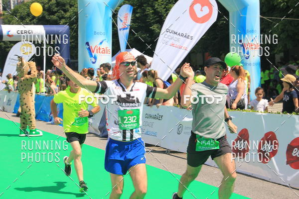 Buy your photos of the eventMeia Maratona Guimares 2016 on Fotop
