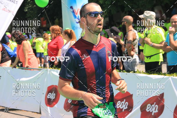 Buy your photos of the eventMeia Maratona Guimares 2016 on Fotop