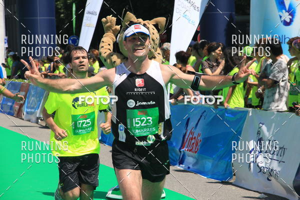 Buy your photos of the eventMeia Maratona Guimares 2016 on Fotop