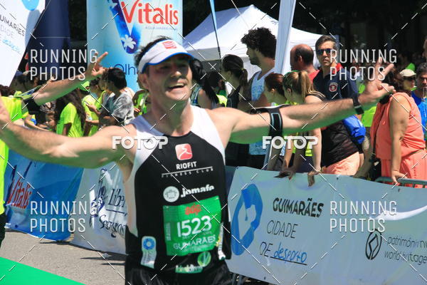 Buy your photos of the eventMeia Maratona Guimares 2016 on Fotop